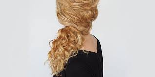Having curly hair is the best part when it comes to styling. 25 Easy And Cute Hairstyles For Curly Hair Southern Living