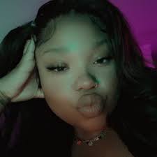 I really want 2 boyfriends so I could dress them up like twins