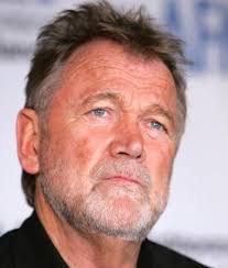 Bo Svenson Net Worth