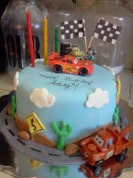 Birthday Cake For 3 Year Old Boy Cars Birthday Cake For A 3 Year Old Girl That Loves The Movie All Mmf Decorations Except The De 3 Year Old Birthday Cake Cool Birthday Cakes Boy Birthday Cake