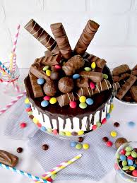 Drip Cake La Grande Moda Del Cake Design 2016 Dolci Da Sogno Torte Di Compleanno Al Cioccolato Dolci Dolci Per Feste
