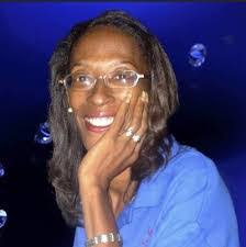 Yvonne Hendrix's Instagram, Twitter & Facebook