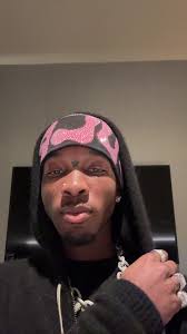 bored in dublin i miss my gf 😒