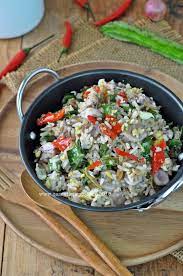 Dan salah satu resep nasi goreng yang wajib anda buat yaitu nasi goreng hongkong. Nasi Goreng Sotong Qasey Honey