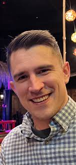 I am absolutely thrilled to announce that I have started a new role at Bee… 