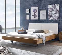 Massiv bett 7 schwebendes bett 0d archives inspiration in 519 design, description: Bett Schwebend In Balkenoptik Aus Massiver Wildeiche Valladion