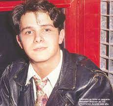 Los mejores vídeos de alejandro sanz. Chicle Pop Diary By Maurice De La Falaise 90 S Alejandro Sanz 3