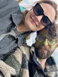 Happy birthday @sarahmaycock!! 🎉🎂🥳🎈😘 Let the good times roll ❤️💕🤩