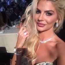 Maybe you would like to learn more about one of these? Ø³Ø§Ù†Ø¯Ø±Ø§ Ø±Ø²Ù‚ Ø£Ù… Ø¬Ø¯ÙŠØ¯Ø© ØªÙÙˆØ² Ø¨Ø­Ø¶Ø§Ù†Ø© Ø¥Ø¨Ù†ØªÙ‡Ø§ Ù…Ø¬Ù„Ø© Ø³ÙŠØ¯ØªÙŠ