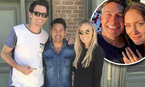 Jun 23, 2021 · meet the ladies heading to the country for farmer wants a wife 2021 looking to find love with farmers will, matt, sam, andrew and rob as the show returns to channel seven. Awkward Jamie Durie Poses Up With New Fiancee Ameka Jane And Her Ex Husband In A Resurfaced Photo Daily Mail Online
