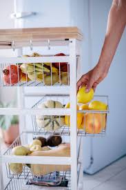 Chariot De Cuisine Pour Ranger Fruits Et Legumes Et Torchons Notre Mobilier Ecolo Partie 2 Cuisine Salon Chambr Mobilier Ecolo Chariot Cuisine Mobilier