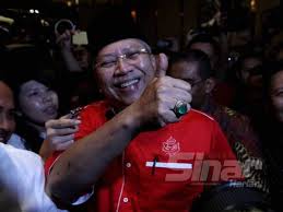 Pakatan harapan hentam agong dengan menghentam muhyiddin. Tunggu Pm Umumkan Pakatan Baru Annuar Musa