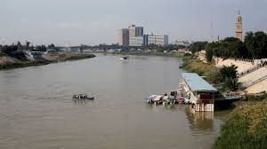 ferry sinks in iraq, killing at least