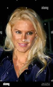 John leah hi-res stock photography and images