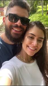 Amo estar com você, em qualquer lugar, basta estar, é mais do que o  suficiente. Amo sua companhia, amo nós dois, de longe, de perto, em  qualquer momento, sempre e para sempre! Que sejamos sempre ...