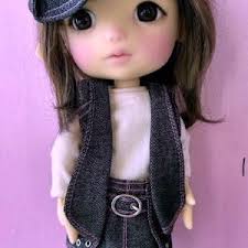 Charles' Creature Cabinet Charlotte Cherry Blossom 5.5″ Full Set