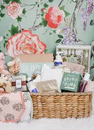 Help baby wind down and relax at bath time with gift baskets featuring cozy bath towels. Diy Babyshower Newborn Gift Basket Ideas Mommy Diary