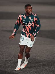 Has been called into the real madrid squad for saturday's la liga game at home to that someone is, presumably, vinicius júnior and the words occurred at the break of the crash. Hd Vini Jr Wallpapers Peakpx