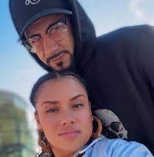 Insane stat: Steph Curry has more games with 10 threes than 2-6 combined!  He had 11 3PTS in just 3 quarters last night.