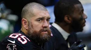 Falcons tight end Lee Smith retires after 11 years in NFL