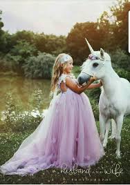 Pin by Светлана николайченкова on дети и кони | Princess photo shoot,  Unicorn pictures, Kids photoshoot
