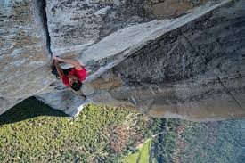 The dawn wall è un film documentario del 2017 diretto da josh lowell e peter mortimer che racconta la vita dello scalatore statunitense tommy caldwell e in particolar modo la sua salita assieme a kevin jorgeson della parete dawn wall nel parco nazionale di yosemite nel corso di sei anni di studio e. Free Solo Alex Honnold On What It Takes To Free Climb