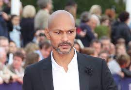Découvrez sa biographie, le détail de ses 8 ans de carrière et toute son actualité. Djibril Glissant La Biographie De Djibril Glissant Avec Gala Fr