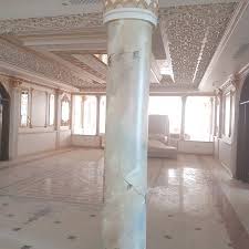 Pin By اسوار للديكور والاصباغ في ابوظ On سقف جبس Bathroom Bathtub