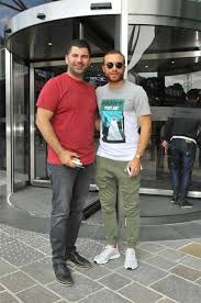 Haberler yaşam gökhan töre ile esra bilgiç boşandı. Gokhan Tore Den Esra Bilgic E 1 Milyon Tl Lik Hediye Magazin Haberleri Ntv