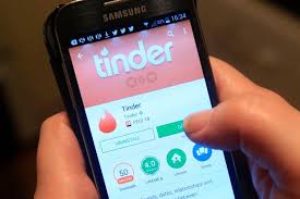 But just as dating apps make navigating the world of love a whole lot more convenient, they can pretty much ruin your chances of finding it too. Men Are Including These Four Photos On Their Dating Profile And It S Ruining Their Chances Mirror Online