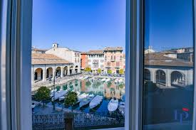 Ferienwohnung in den bergen von pregasio am gardasee. Ferienwohnung Gardasee Ferienwohnung Desenzano