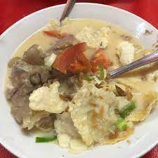 Warung sop kaki kambing bang anen memang menyediakan bagian kepala kambing dengan komplet. Fotos Bei Sop Kaki Kambing Bang Anen Cilandak Jl Fatmawati