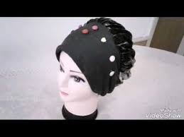 تربون فكرة جديدة من بواقى قماش تفصيل ملابس الخياطة Youtube Turban Hijab Blouse Neck Designs Neck Designs