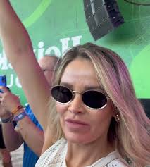 Day 3 @coachella , Highlight was @mojavegrey what a set to get us back up  and dancing., @sammyvirji in the Sahara and so many more amazing artists.,  @postmalone was the epic finish but can’t post ma ...