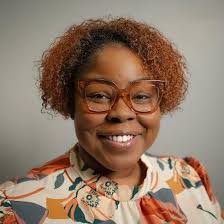 Amaris Evans's Instagram, Twitter & Facebook