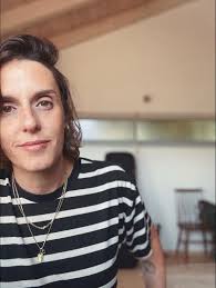 הפתעתם וריגשתם בתגובות אתמול! תודה! ועכשיו בזוית קצת אחרת