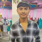 Amit Badgi's Instagram, Twitter & Facebook