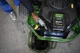 How to remove the steering shaft on a john deere 125 automatic riding mower? Trigreen S Guide To Changing The Oil In Your Mower Or Tractor