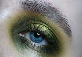 Yesil Goz Makyaji Rehberi 2019 Trendler Ve Moda Makeup For Green Eyes Green Eyeshadow Eye Makeup Guide
