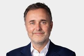 Robin Vince's Instagram, Twitter & Facebook