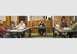 Https Www Adirondackdailyenterprise Com News Local News 2021 01 Wilmington Board Accepts Longtime Clerk Gerald Bruces Resignation