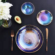 The sturdy style paper plates measure 9 round and display an all over pastel iridescent treatment of. Rainbow Glass Plates Apollobox
