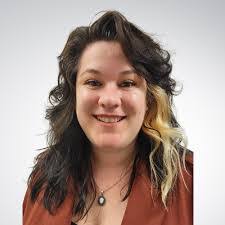 Jeanette Ruby's Instagram, Twitter & Facebook