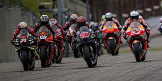 Melengkapi posisi podium ada joan mir. Ij0d5mmekkttam
