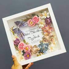 Gambar gubahan wang hantaran mas kahwin cantik memukau! Frame Mas Kahwin Design Craft Handmade Goods Accessories On Carousell
