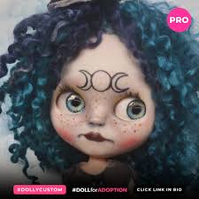 Discover Irene Custom Blythe's Unique Doll Customs at DollyCustom