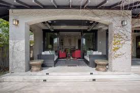 (0.01 km) green leaf brewing company. 3895 Sunnycrest North Vancouver Bc 3895 Sunnycrest North Vancouver Bc Properties Derek Grech