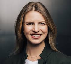 Gettings Will Be First Woman CEO at Red Wing