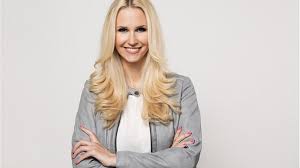 Dominique rinderknecht (born 14 july 1989) is a swiss tv host, model and beauty pageant titleholder who won the title of miss switzerland 2013 and. Teleclub Talk Format Von Claudia Lasser Neu Im Free Tv Medien