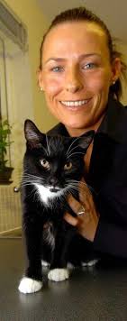 Kitten now back home after visit to the Star